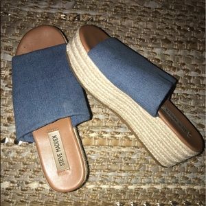 Steve Madden Platform sandals